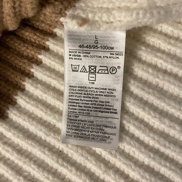 Banana Republic tan/cream sweater - Picture 7 of 10